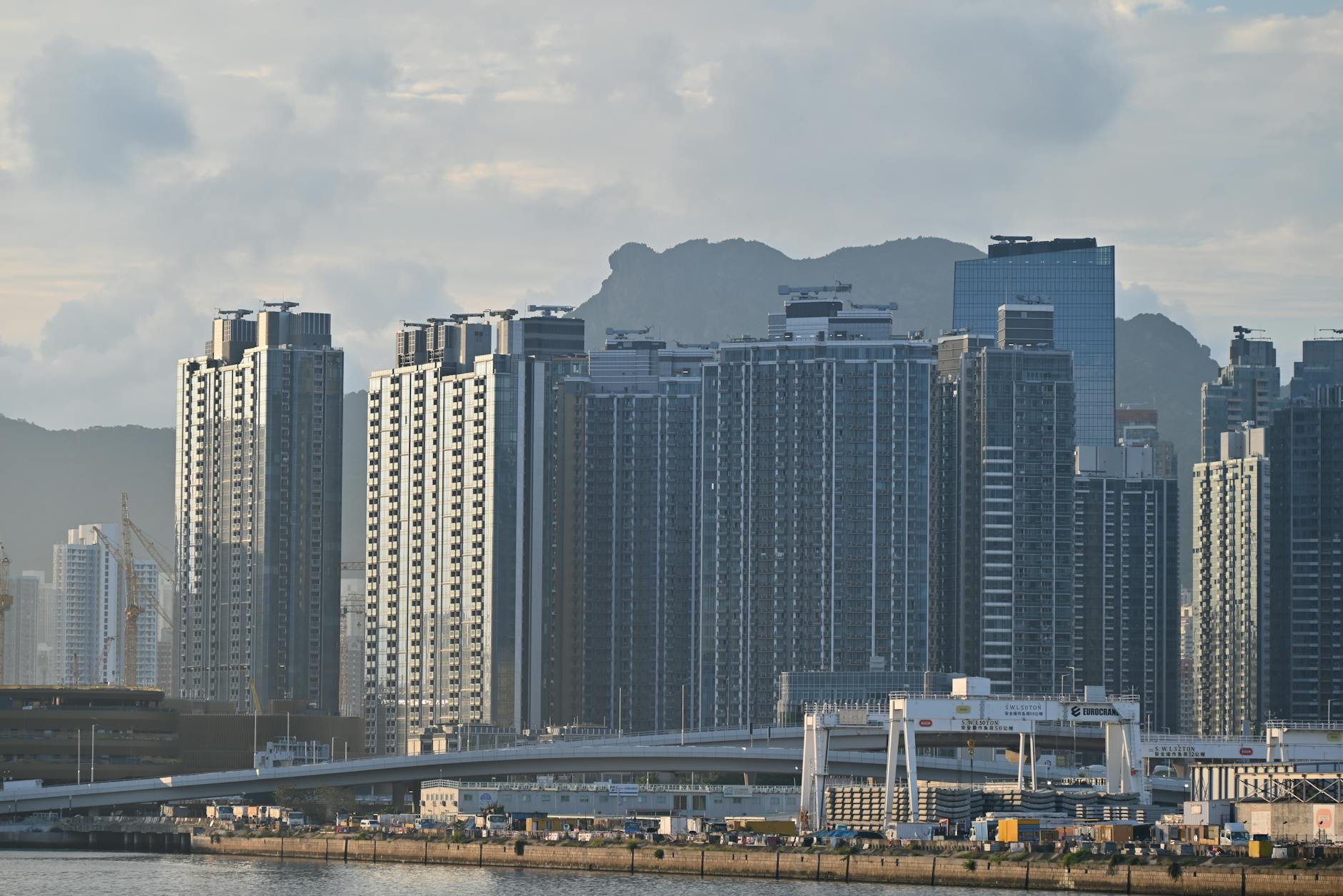 migration-hk 配图